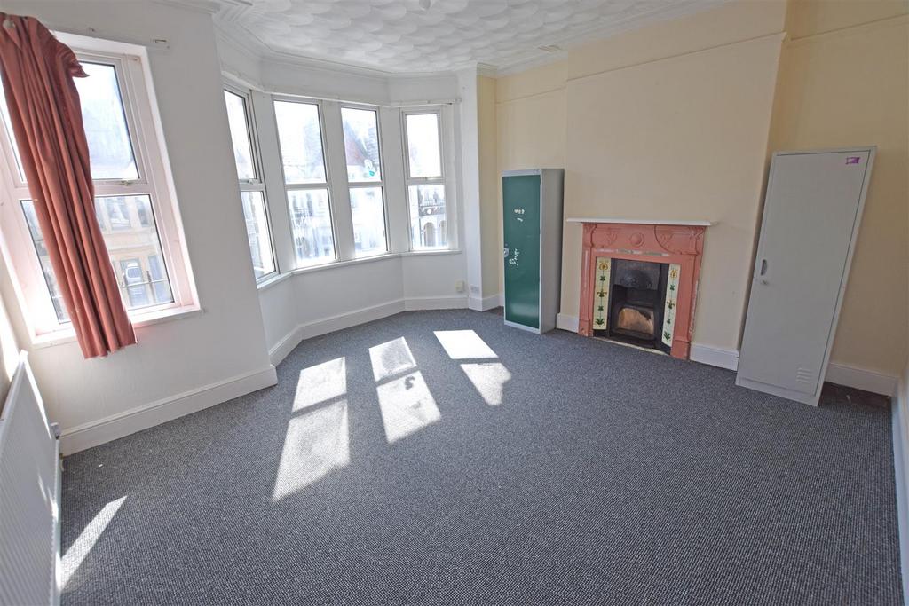 Bedroom1.jpg