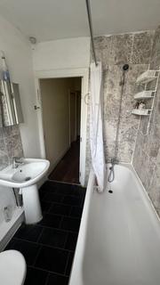 1 bedroom in a house share to rent, Hewett Road , Dagenham , RM8
