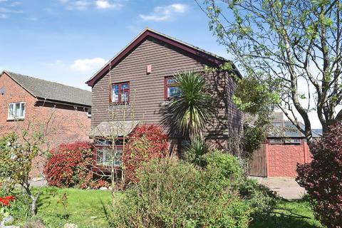 4 bedroom detached house for sale, Horton Downs, Downswood, Maidstone