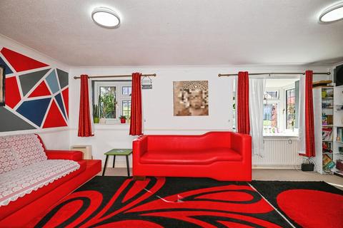 4 bedroom detached house for sale, Horton Downs, Downswood, Maidstone