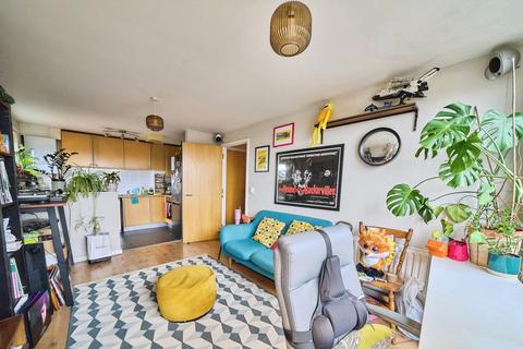 1 bedroom flat for sale, Luxembourg Mews, LONDON, London, E15