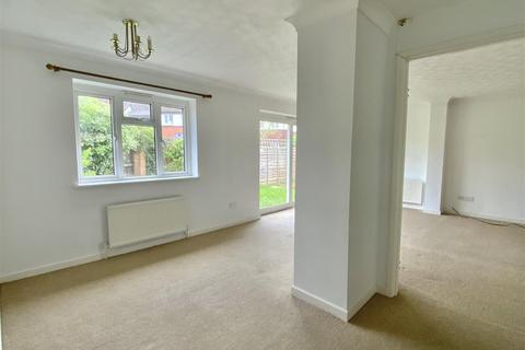 2 bedroom end of terrace house for sale, Bells Meadow, Willen Park, Milton Keynes