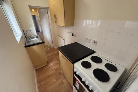 1 bedroom flat to rent, TRINITY STREET, BOSTON