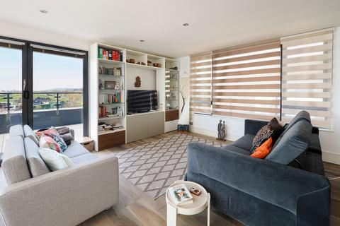 2 bedroom apartment for sale, Court Road, Hythe, CT21
