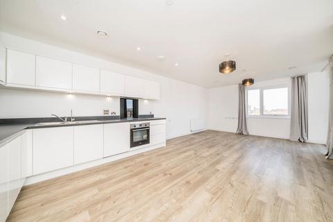 2 bedroom flat to rent, Powdermill Close, New Malden KT3
