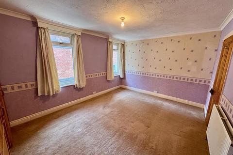 3 bedroom semi-detached house for sale, St. Martins Road, Scarborough