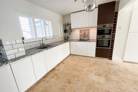 undefined, Tanglewood, St Quentins Close, Llanblethian, Cowbridge, The Vale of Glamorgan CF71 7EZ