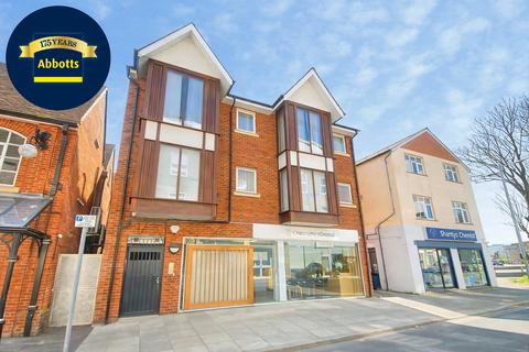 2 bedroom apartment to rent, Baddow Road, Chelmsford, CM2