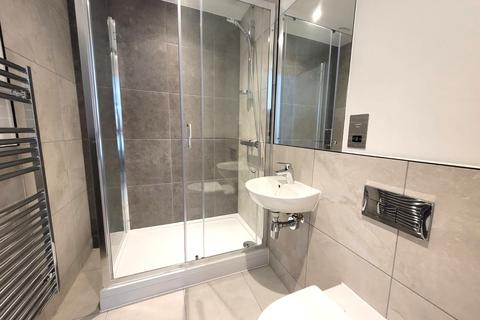 2 bedroom apartment to rent, Herschel Street, Slough, SL1