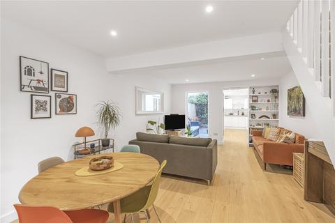 Sandilands Road, London, SW6