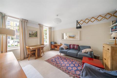 2 bedroom flat for sale, Vicarage Crescent, Battersea, SW11
