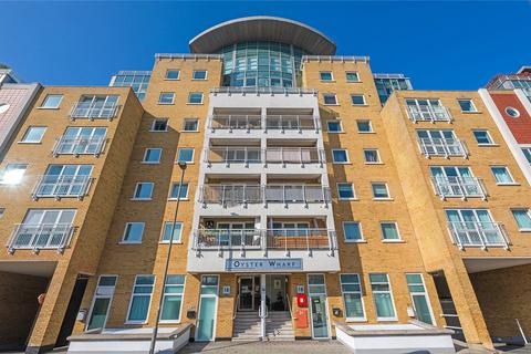 2 bedroom maisonette for sale, Lombard Road, Battersea, SW11