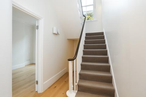 4 bedroom terraced house to rent, Edis Street, Primrose Hill, NW1