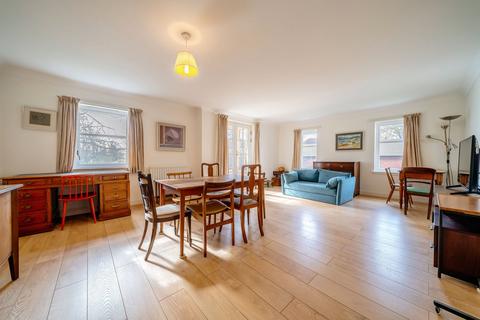 2 bedroom apartment to rent, Trinity Way, Edinburgh