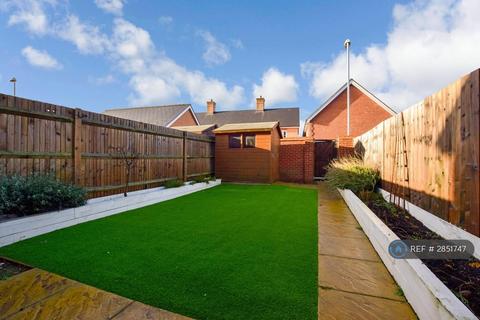 2 bedroom terraced house to rent, Infantry Terrace, Colchester, CO1
