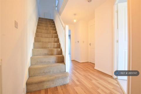 2 bedroom terraced house to rent, Infantry Terrace, Colchester, CO1