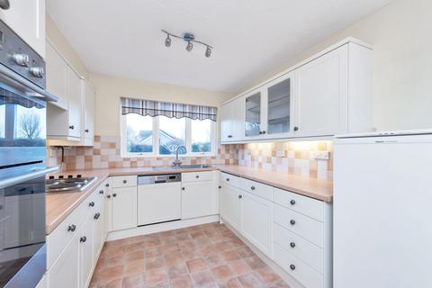 4 bedroom detached house to rent, Saffron Meadow, Ware SG11