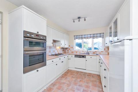 4 bedroom detached house to rent, Saffron Meadow, Ware SG11