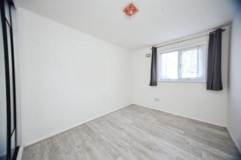 1 bedroom house for sale, Nayland Close, Luton