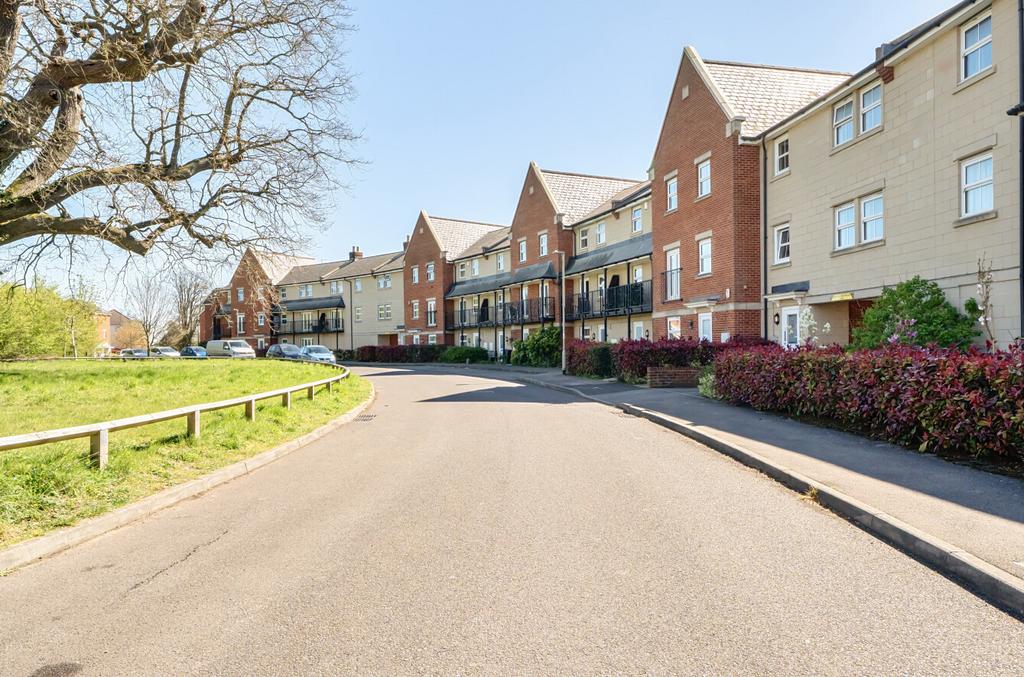 Cirrus Drive, Shinfield, Reading, Reading