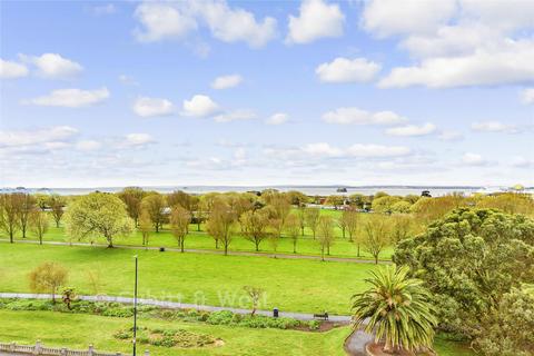 2 bedroom apartment for sale, Balmoral Court, Southsea PO5