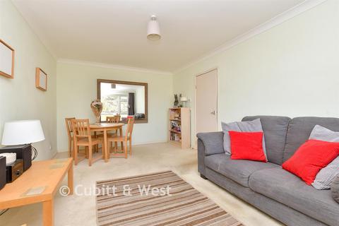 1 bedroom apartment for sale, Westmoreland Drive, Sutton, Surrey