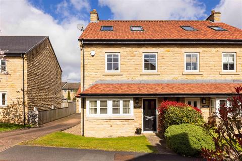 3 bedroom semi-detached house for sale, Castle Fields, Leeds LS17
