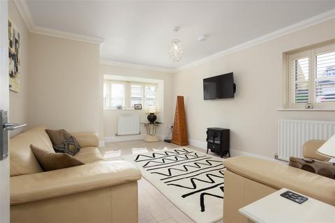 3 bedroom semi-detached house for sale, Castle Fields, Leeds LS17