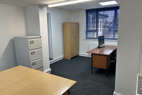 Factory to rent, 65 Balby Rd Doncaster DN4 0RE