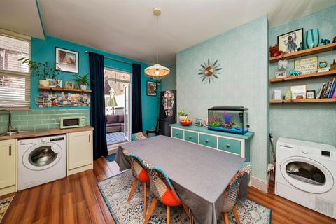 3 bedroom end of terrace house for sale, Clarence Road, Wallasey