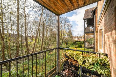 1 bedroom retirement property for sale, Meadowside, Storrington, RH20