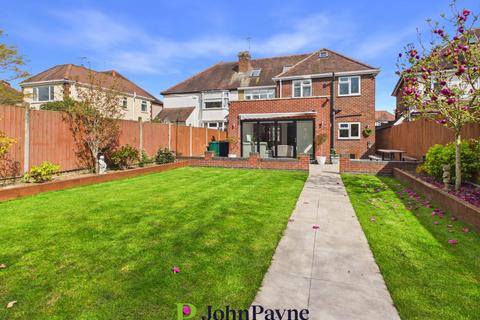 5 bedroom semi-detached house for sale, Baginton Road, Styvechale, Coventry, CV3