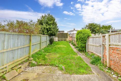 3 bedroom semi-detached house for sale, Osborne Road, Ryde PO33