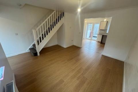 2 bedroom house to rent, Clos Y  Glowyr, Tumble, Llanelli