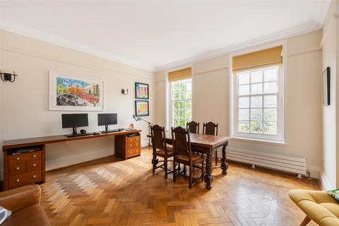 2 bedroom flat for sale, Templewood Avenue, Hampstead, NW3
