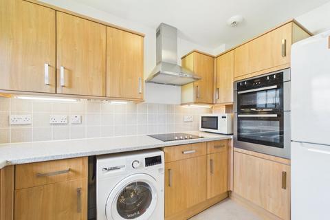 1 bedroom retirement property for sale, Elmside Walk, Hitchin, SG5