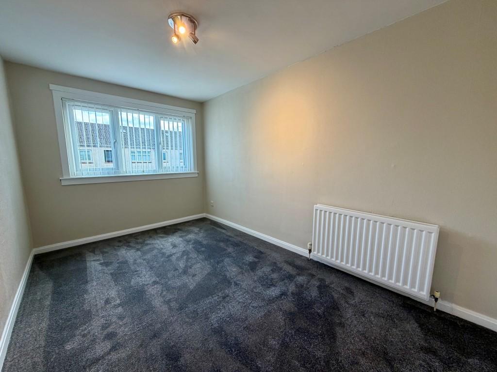 Rear bedroom