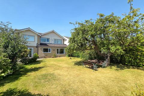 5 bedroom detached house for sale, Pear Tree Avenue, Upper Poppleton, York, YO26 6HH