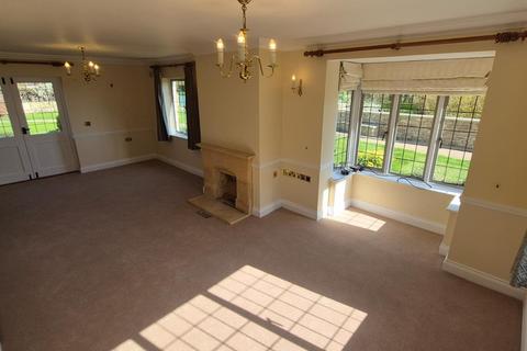 2 bedroom retirement property for sale, Station Road, Shipton-Under-Wychwood, Chipping Norton