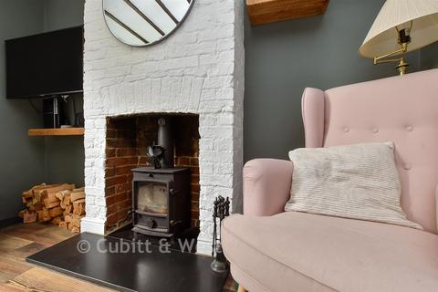 Kingston Road, Leatherhead, Surrey