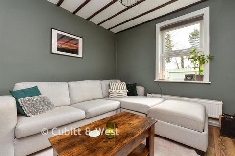 Thistle Cottages, Leatherhead KT22