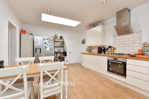Thistle Cottages, Leatherhead KT22