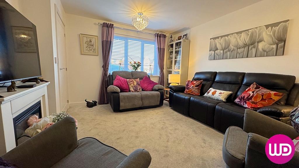 House in Newcastle upon Tyne, Woolsington - View 4