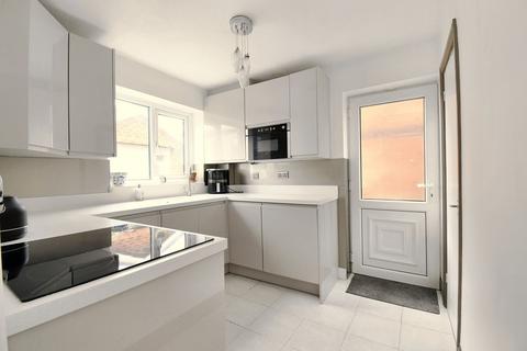 3 bedroom detached house for sale, Hatherop Close, Eccles, M30