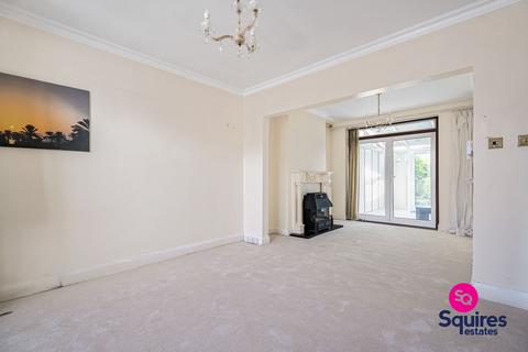 3 bedroom semi-detached house for sale, Oakhampton Road, London, NW7