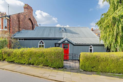 2 bedroom bungalow for sale, Whipcord Lane, Chester, Cheshire
