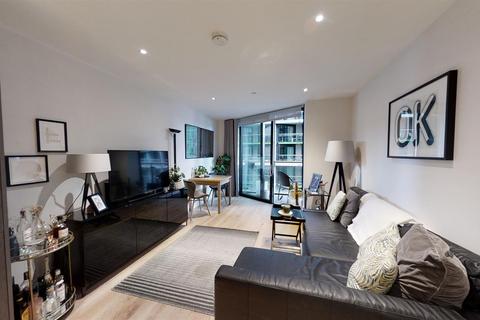 1 bedroom apartment to rent, Riverlight Quay, Nine Elms, London