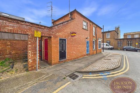 1 bedroom apartment for sale, Connaught Street, The Mounts, NN1 3BP