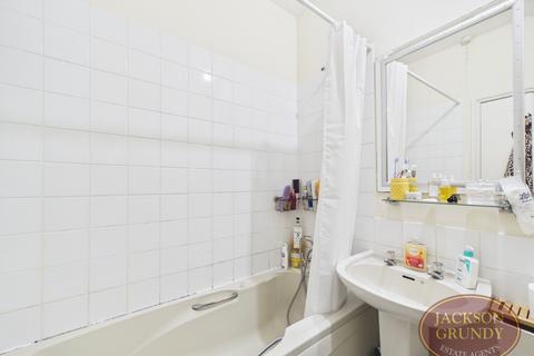 1 bedroom apartment for sale, Connaught Street, The Mounts, NN1 3BP