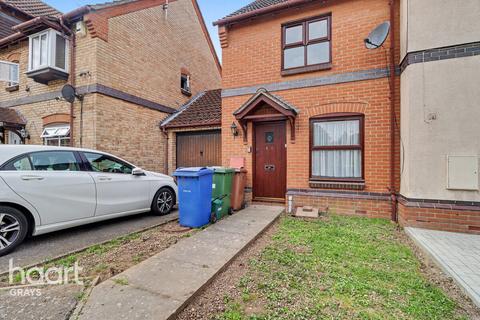 2 bedroom semi-detached house to rent, Bruces Wharf Road, Grays